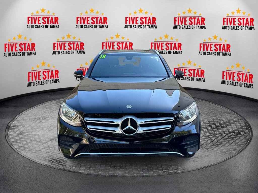 Used 2019 Mercedes-Benz GLC 300 image 2