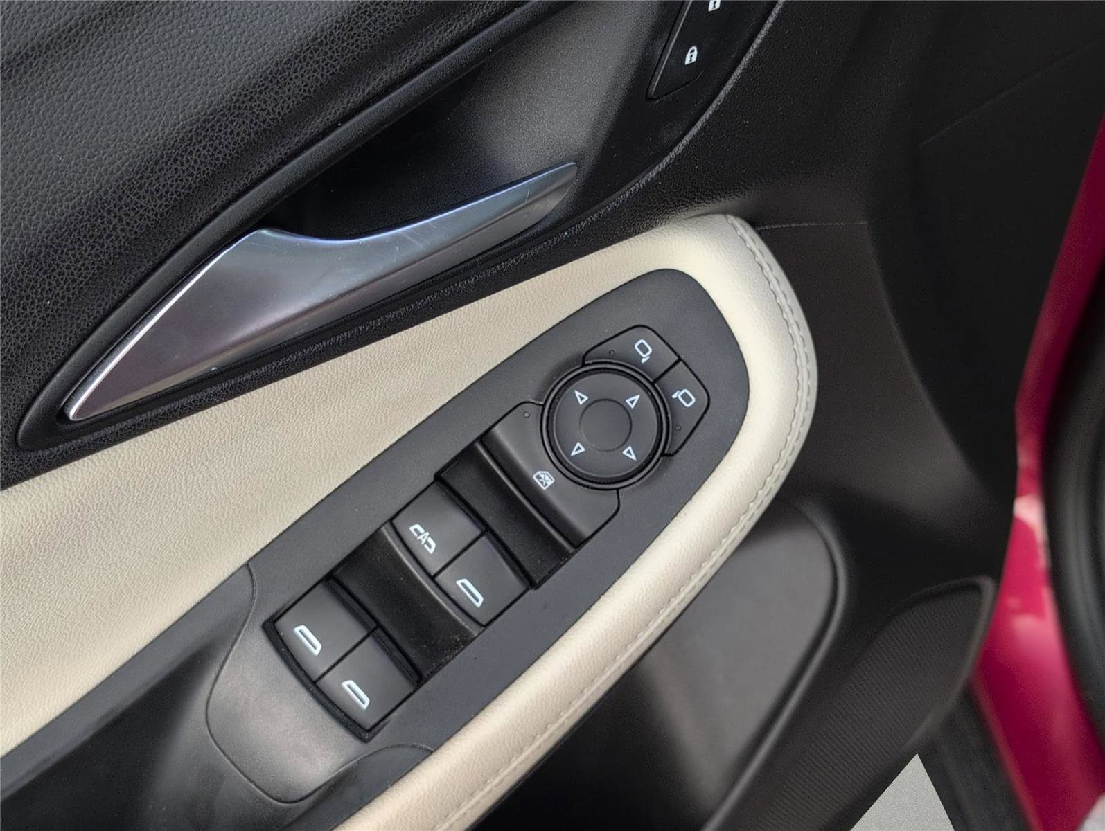 Used 2020 Buick Encore GX Preferred image 28