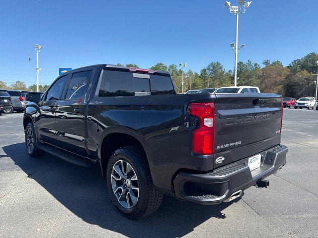 Used 2024 Chevrolet Silverado 1500 RST image 4