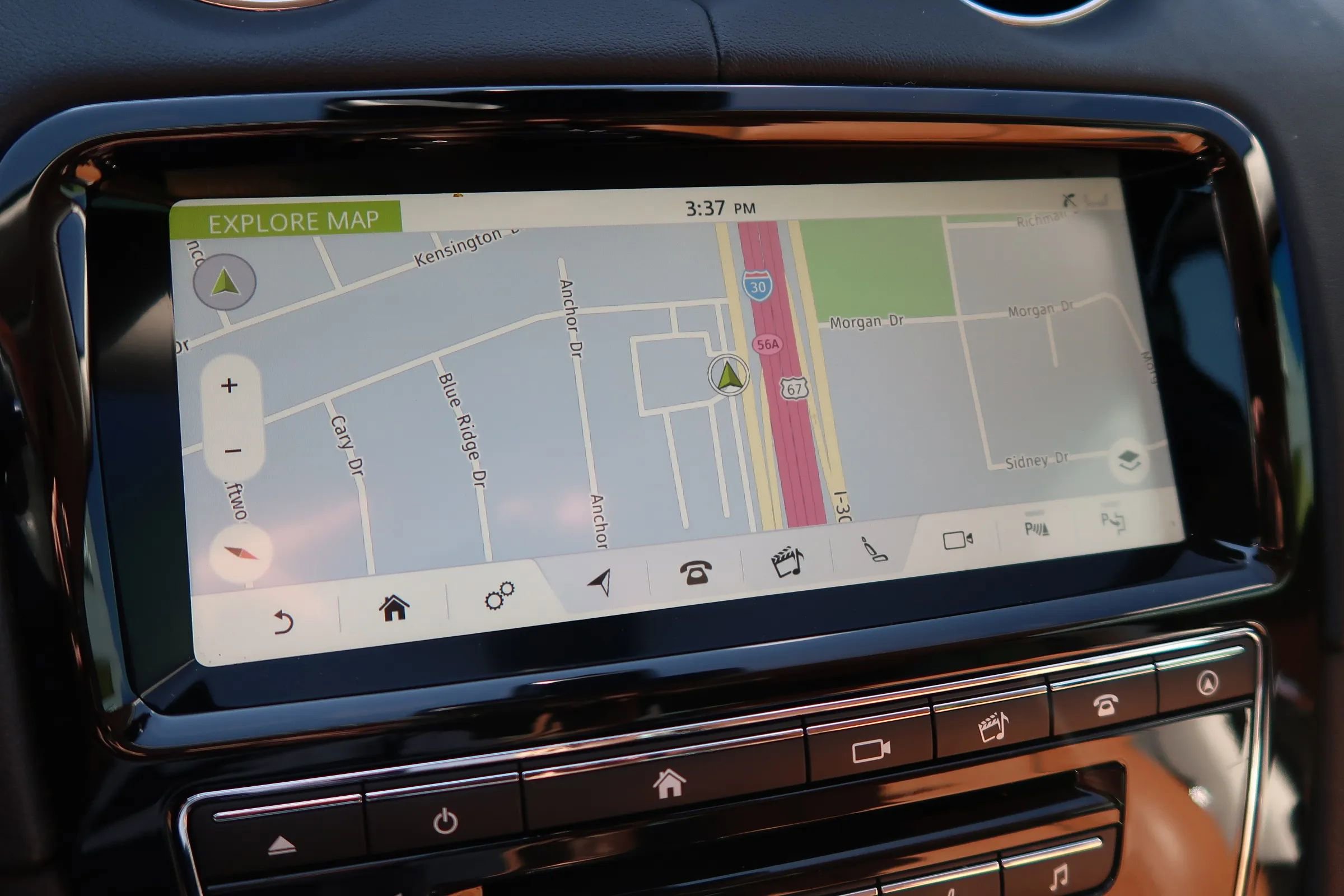 Used 2019 Jaguar XJ R-Sport image 32