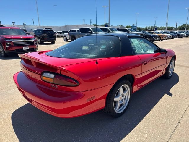 Used 1998 Chevrolet Camaro Z28 w/ SS Performance/Appearance Pkg RWD image 3