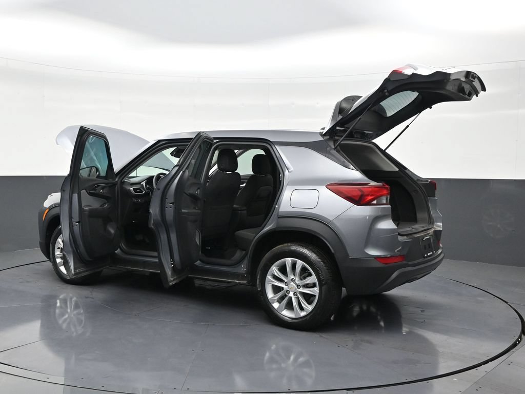 Used 2022 Chevrolet TrailBlazer LS FWD image 28