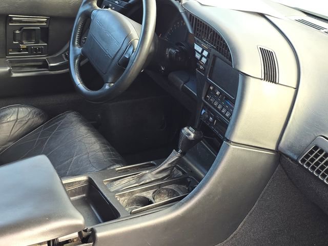 Used 1993 Chevrolet Corvette Coupe RWD image 22