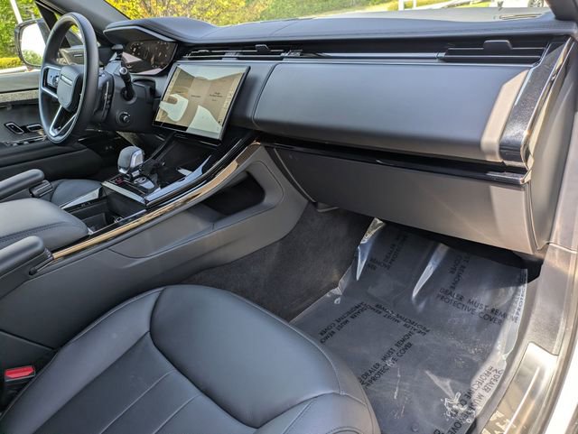 Used 2025 Land Rover Range Rover Sport S image 30