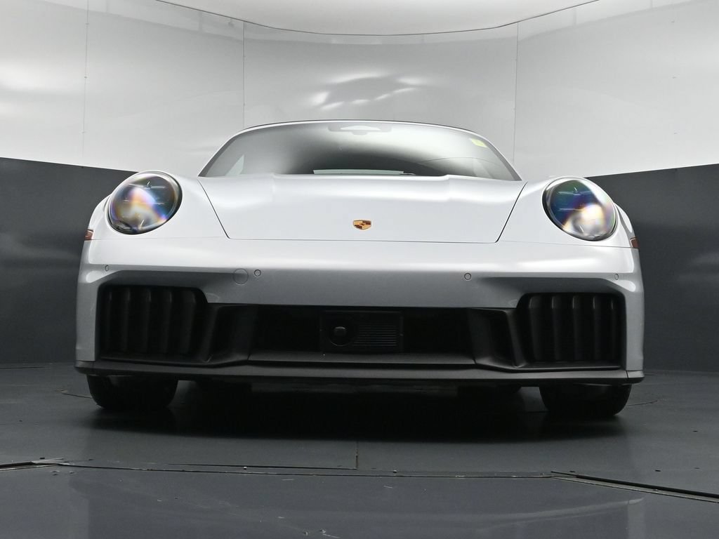 Used 2026 Porsche 911 Carrera GTS RWD image 29