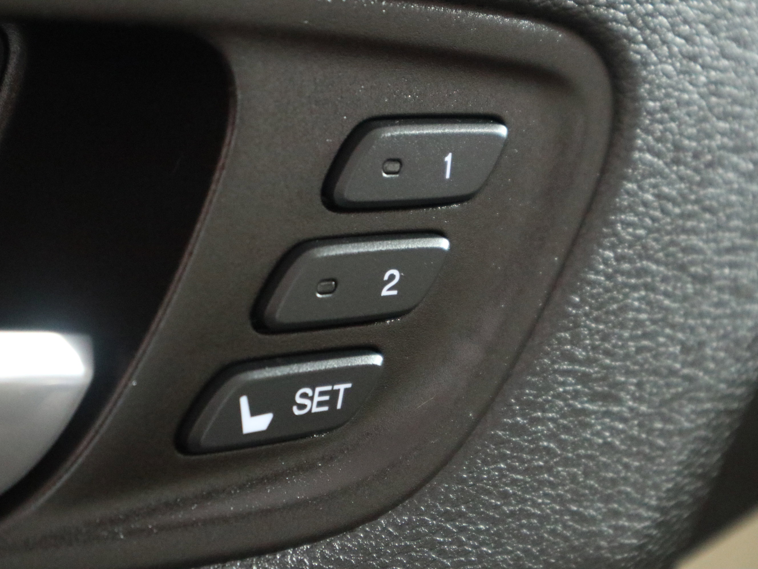 Used 2019 Acura MDX SH-AWD w/ Advance Package image 37