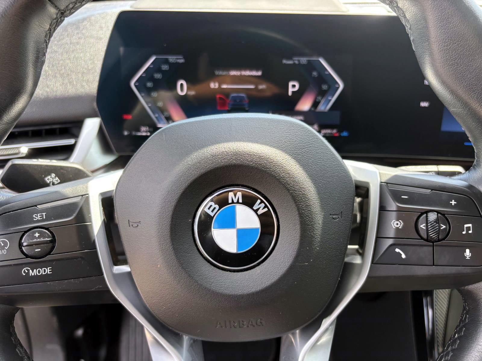 Used 2023 BMW X1 xDrive28i AWD/4WD image 16