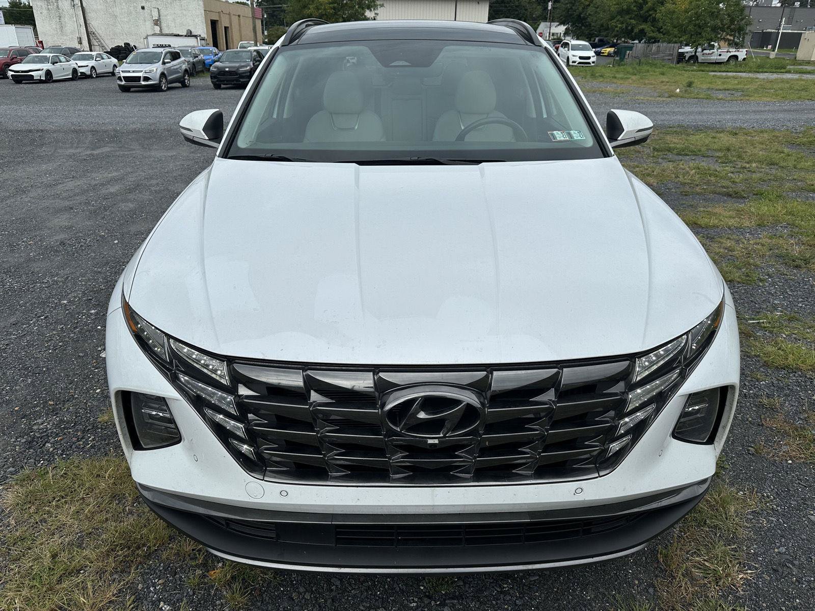 Certified 2024 Hyundai Tucson Limited AWD/4WD image 3