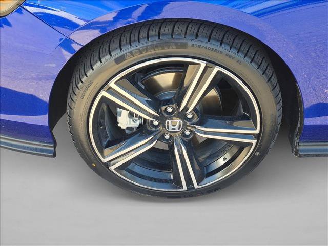 Used 2023 Honda Accord Sport image 28