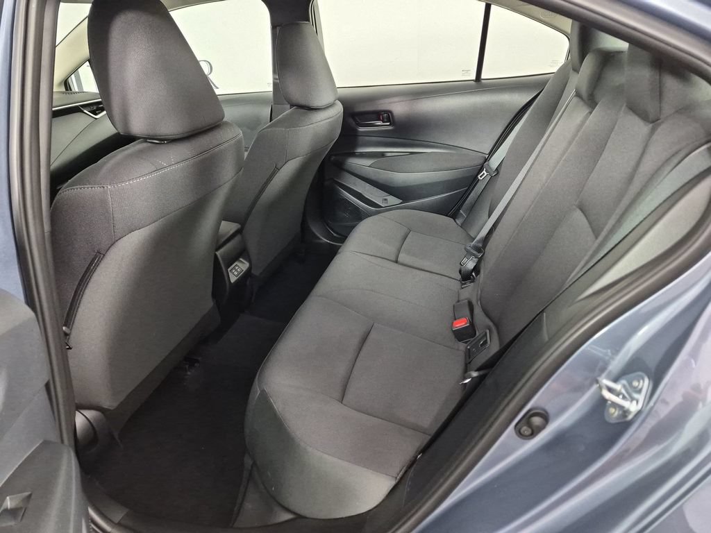 Used 2026 Toyota Corolla LE FWD image 30