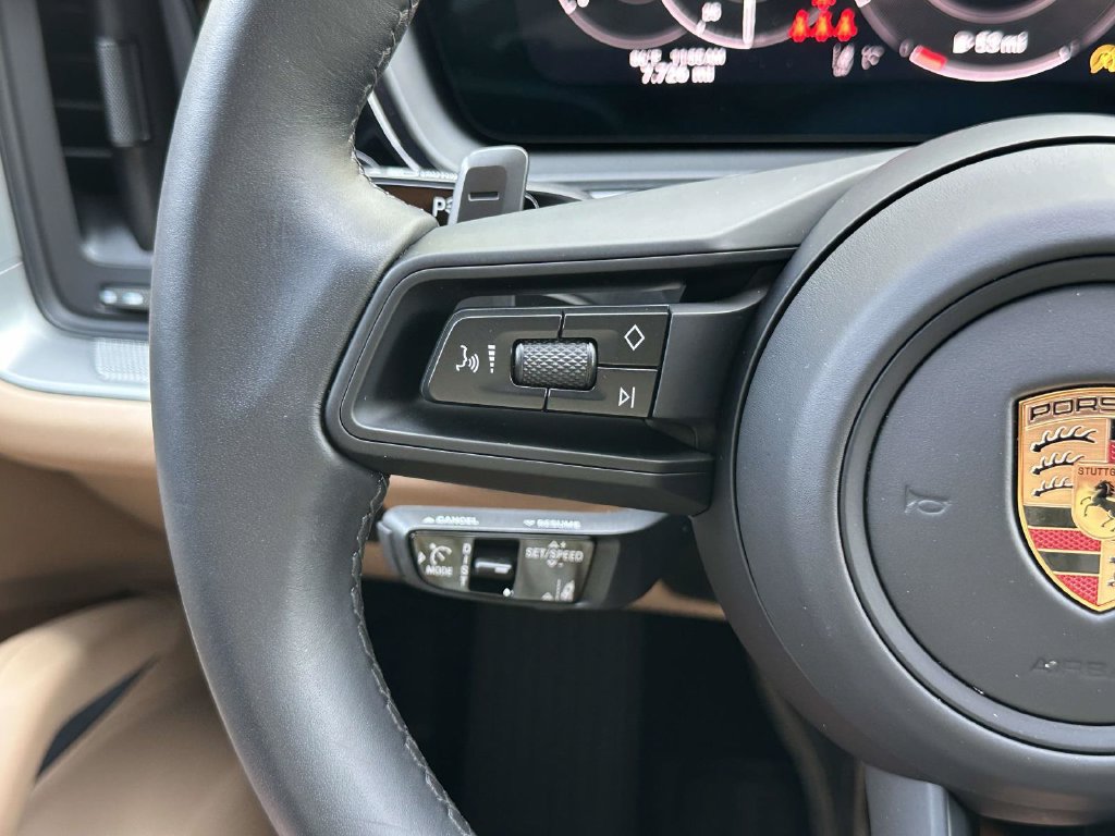 Certified 2026 Porsche Cayenne AWD/4WD image 22