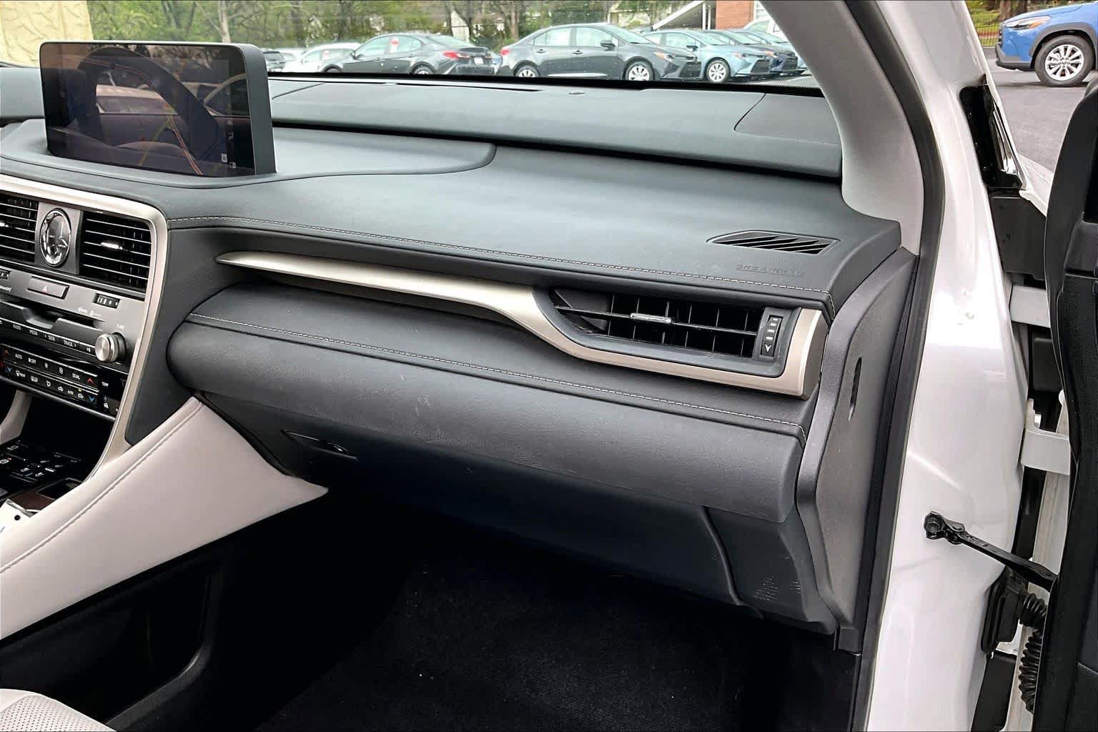 Used 2022 Lexus RX 350 FWD w/ Premium Package image 18