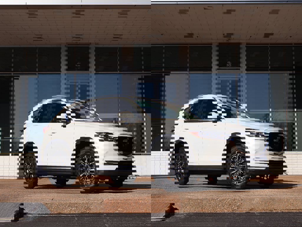 Used 2020 MAZDA CX-5 Touring image 1