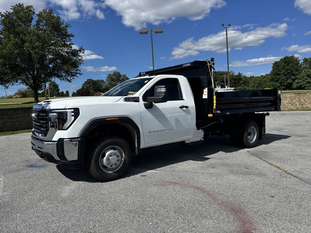 New 2025 GMC Sierra 3500 Pro w/ Convenience Package image 2