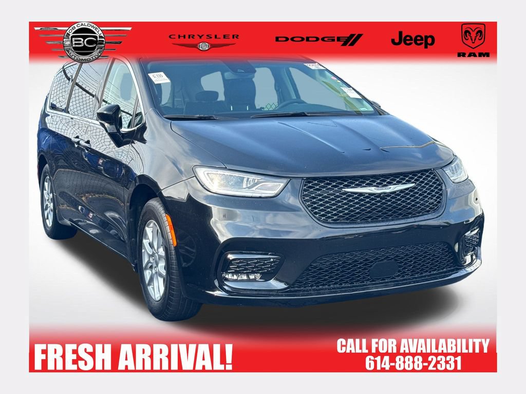 Used 2024 Chrysler Pacifica Touring-L