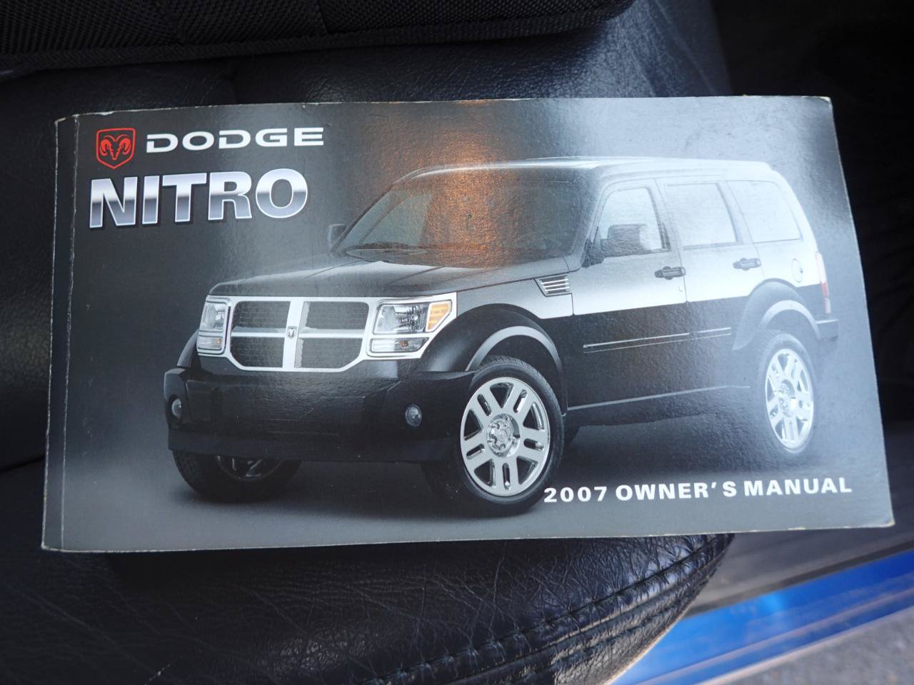 Used 2007 Dodge Nitro R/T AWD/4WD image 26