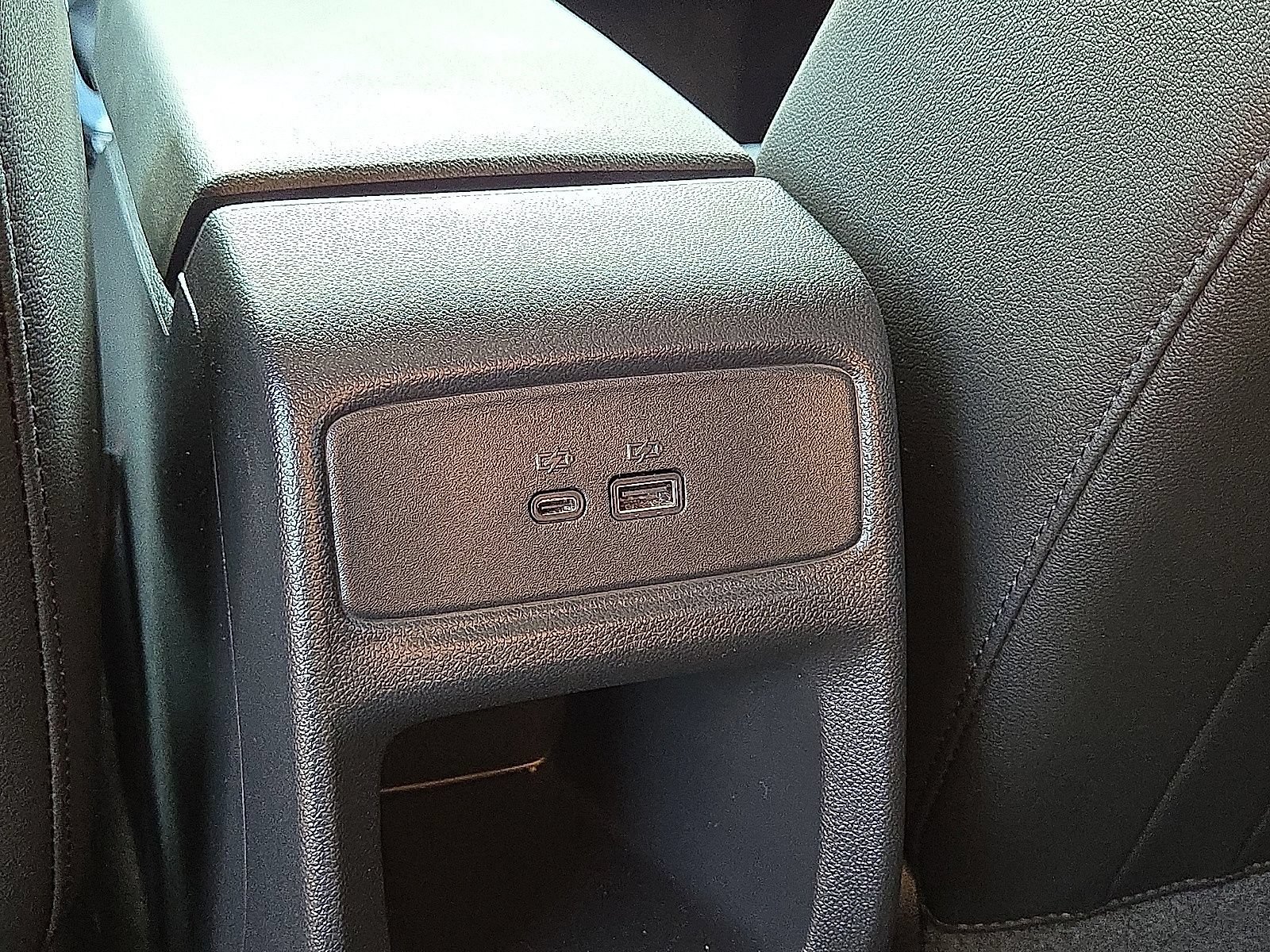 Used 2026 Chevrolet Trax LT FWD image 16
