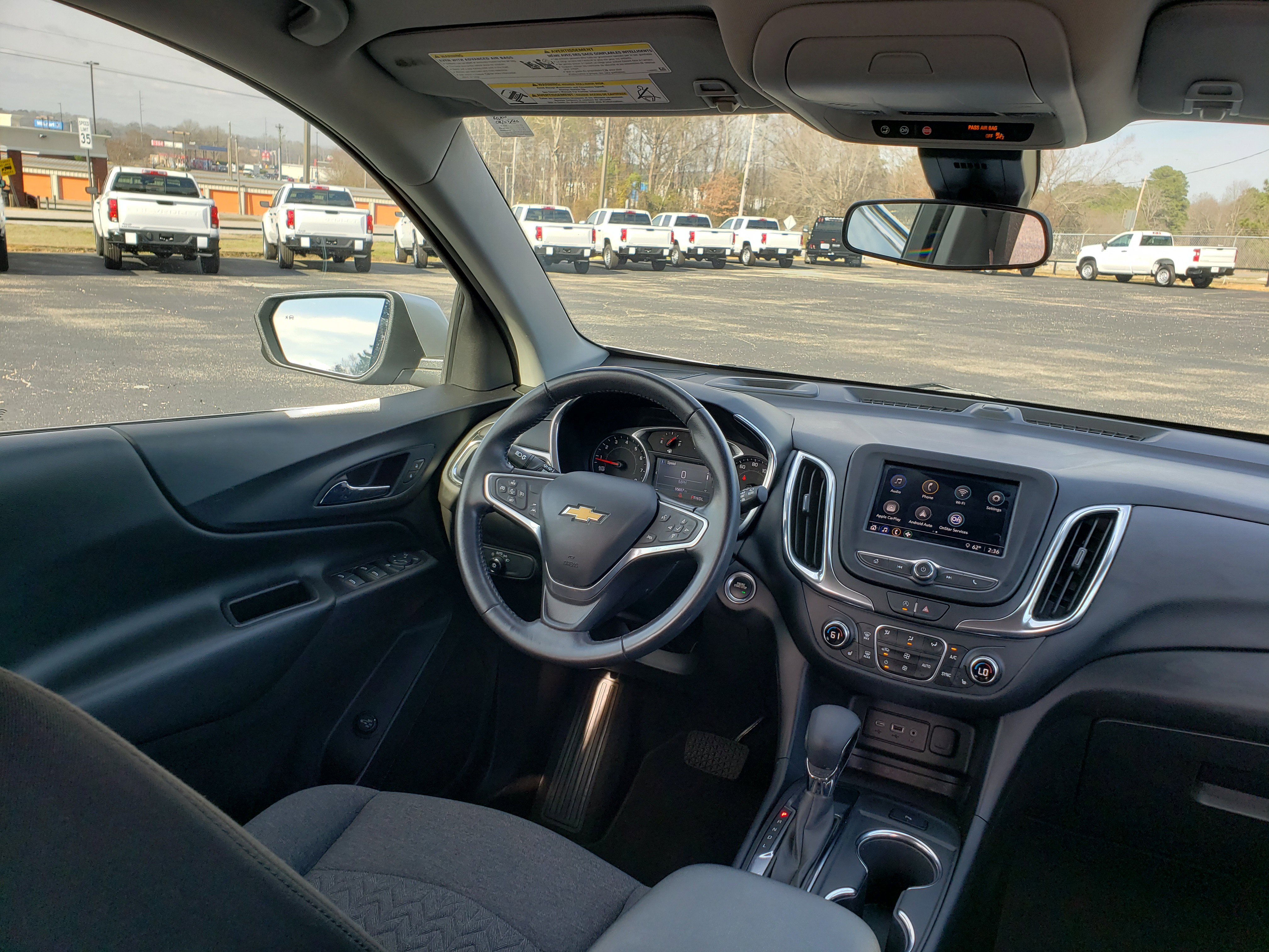 Used 2022 Chevrolet Equinox LT w/ Driver Convenience Package image 36