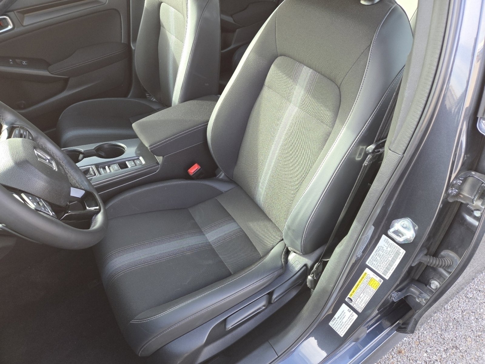 Used 2023 Honda Civic Sport image 22