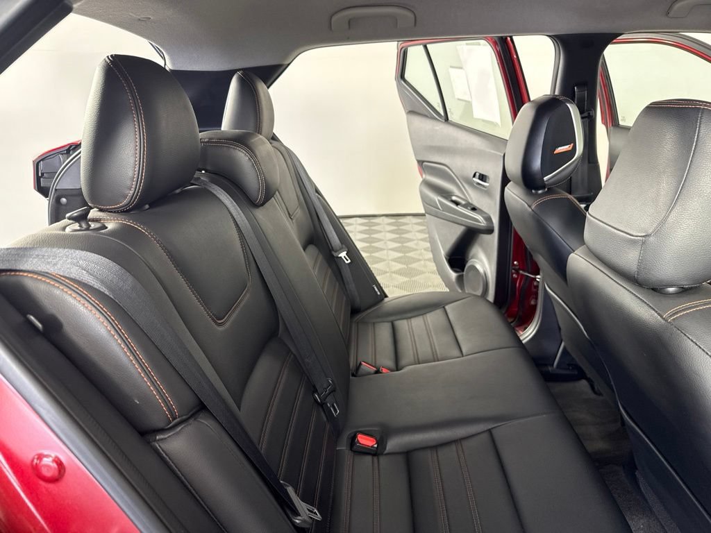 Used 2020 Nissan Kicks SR w/ SR Premium Package FWD image 27