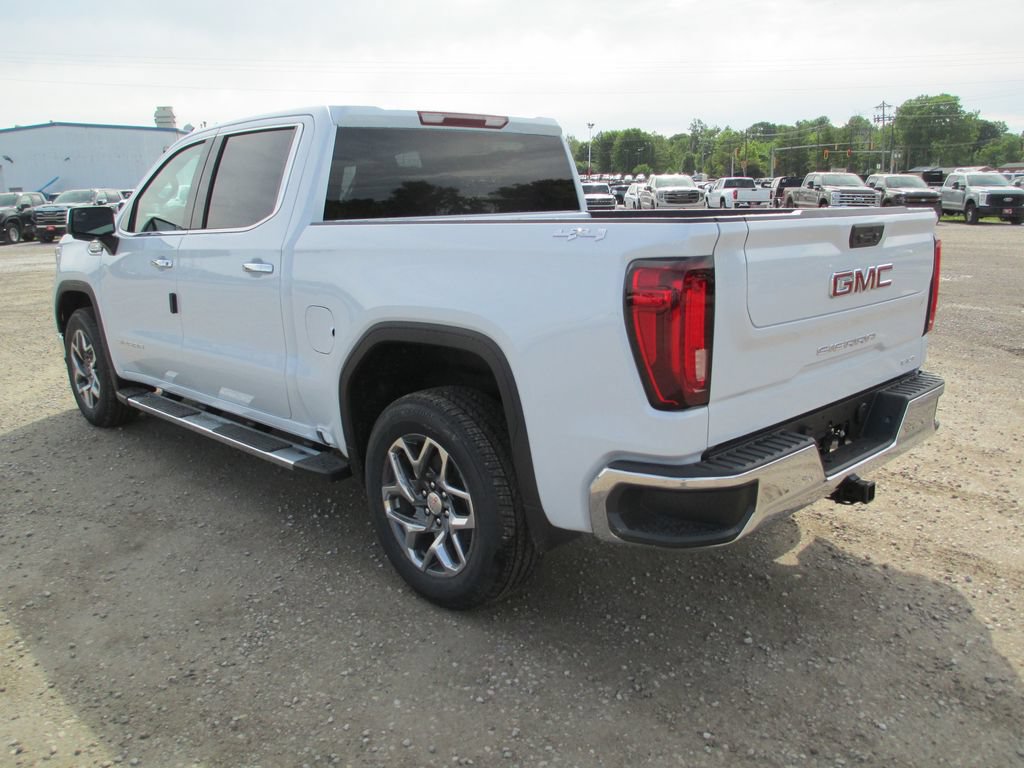 New 2026 GMC Sierra 1500 SLT w/ SLT Premium Package AWD/4WD image 9