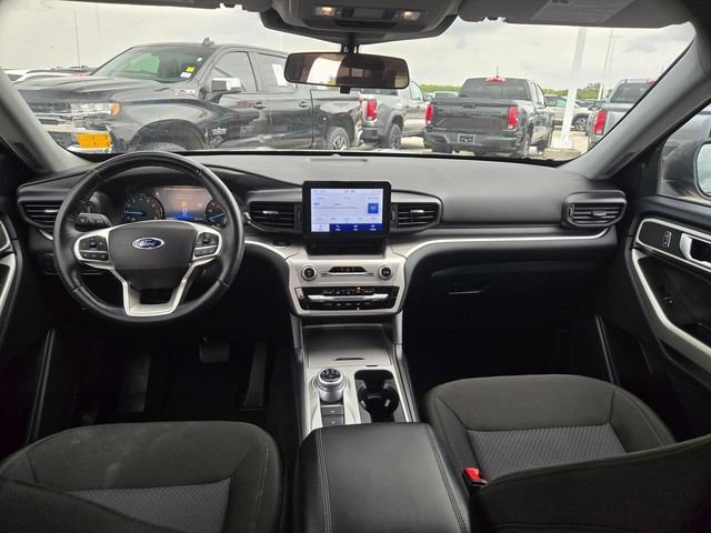 Used 2022 Ford Explorer XLT RWD image 16