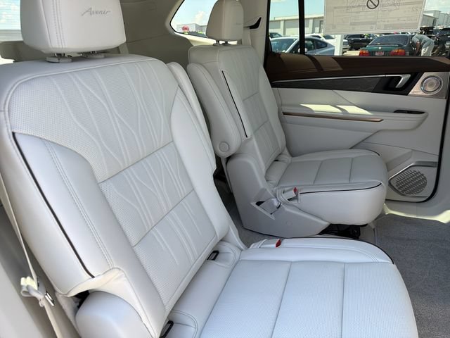 New 2026 Buick Enclave Avenir w/ Super Cruise Package FWD image 22
