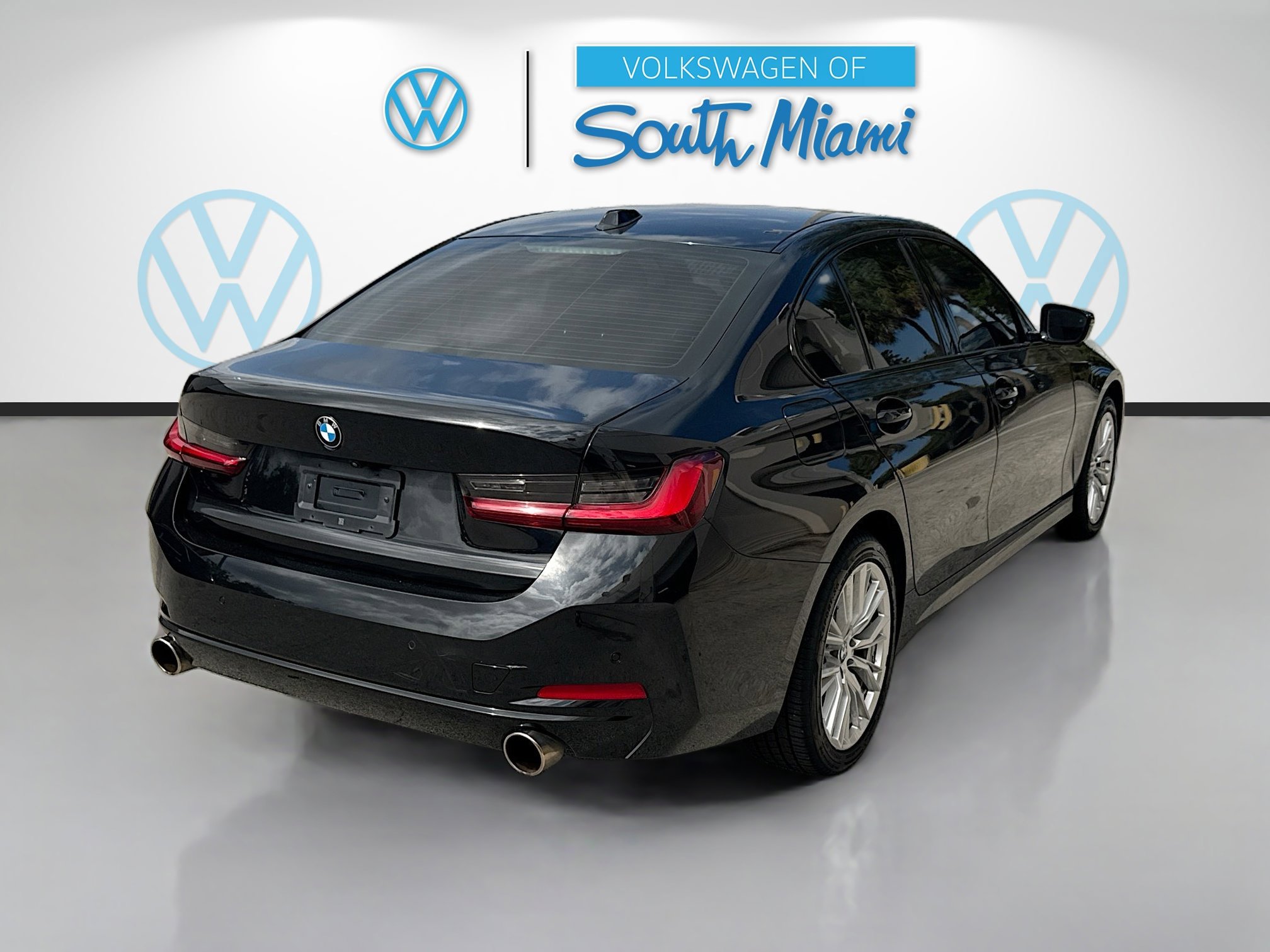 Used 2023 BMW 330i xDrive Sedan image 7