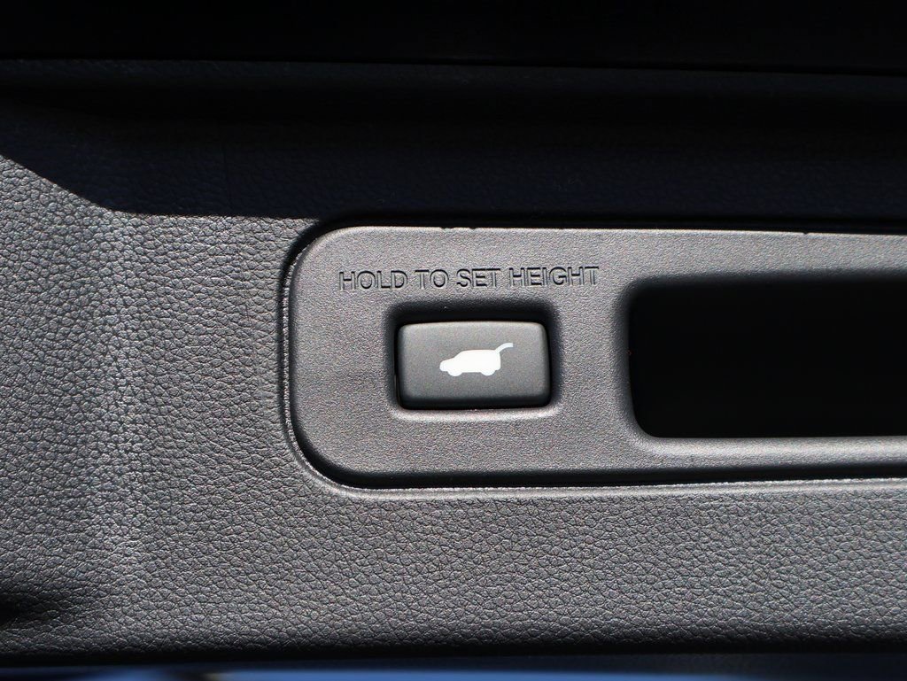 New 2026 Honda Pilot Touring image 17
