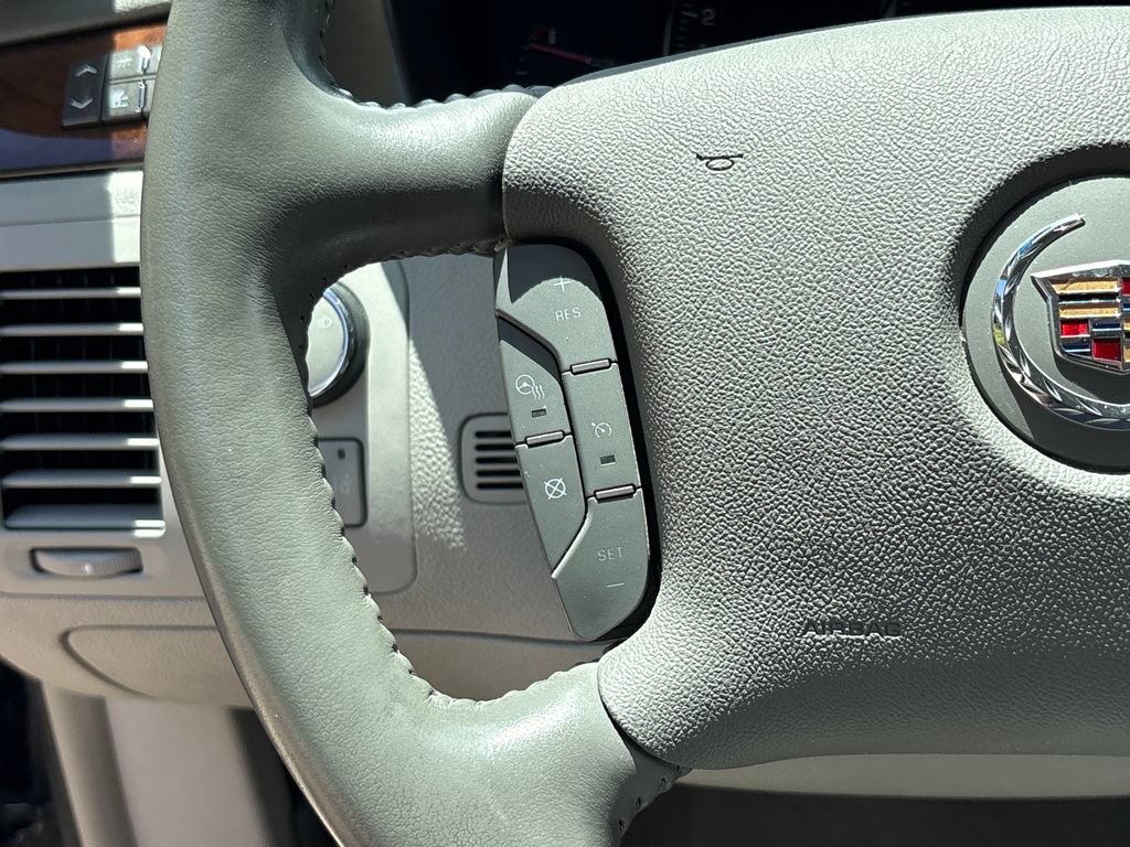 Used 2011 Cadillac DTS Premium w/ Driver Awareness Package FWD image 22