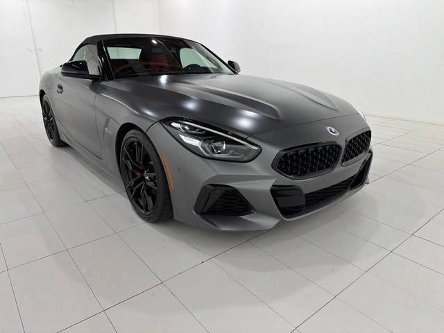 Used 2022 BMW Z4 M40i w/ Premium Package RWD image 9