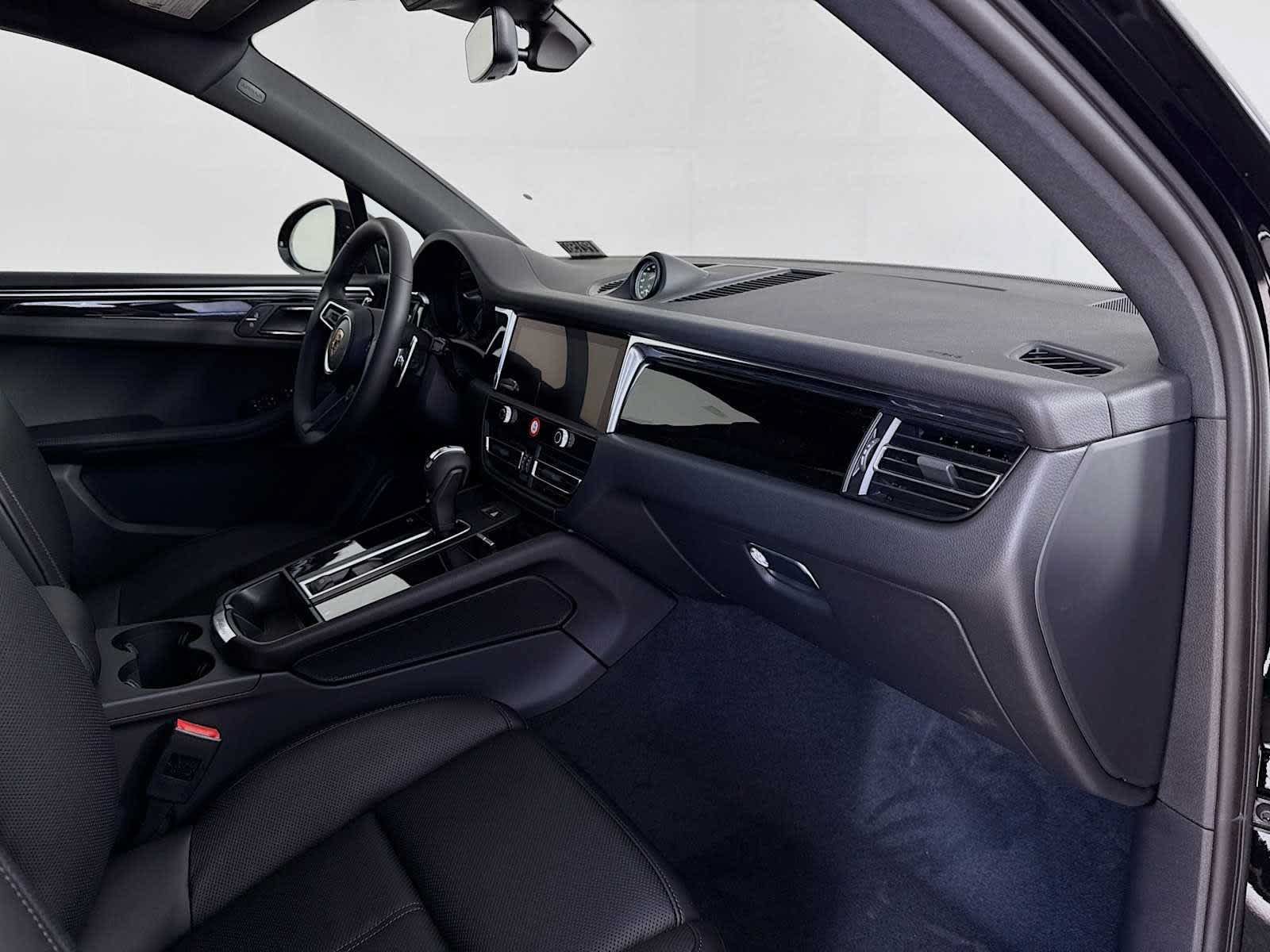 New 2026 Porsche Macan S AWD/4WD image 50
