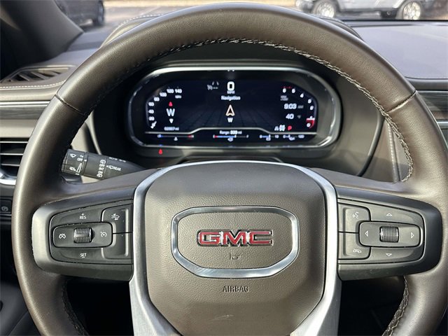 Used 2023 GMC Yukon XL SLT image 29