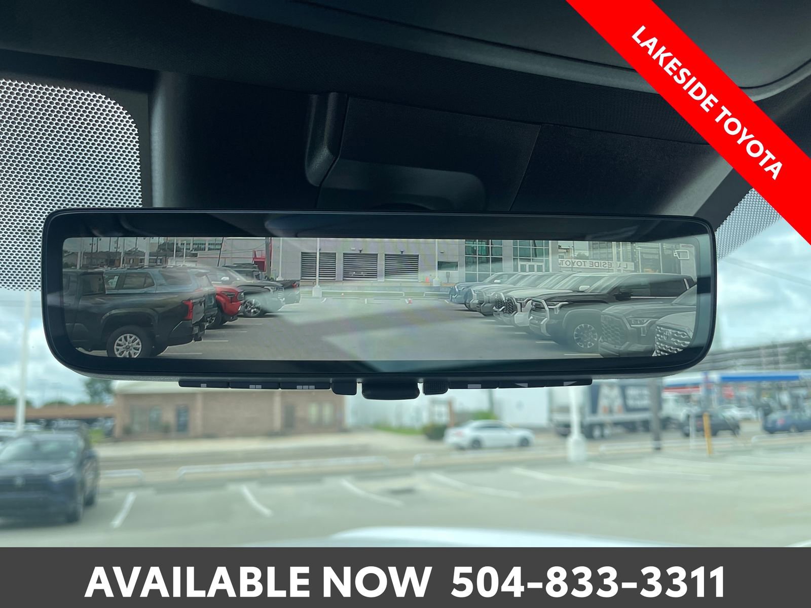 Used 2025 Toyota Tundra Limited AWD/4WD image 37