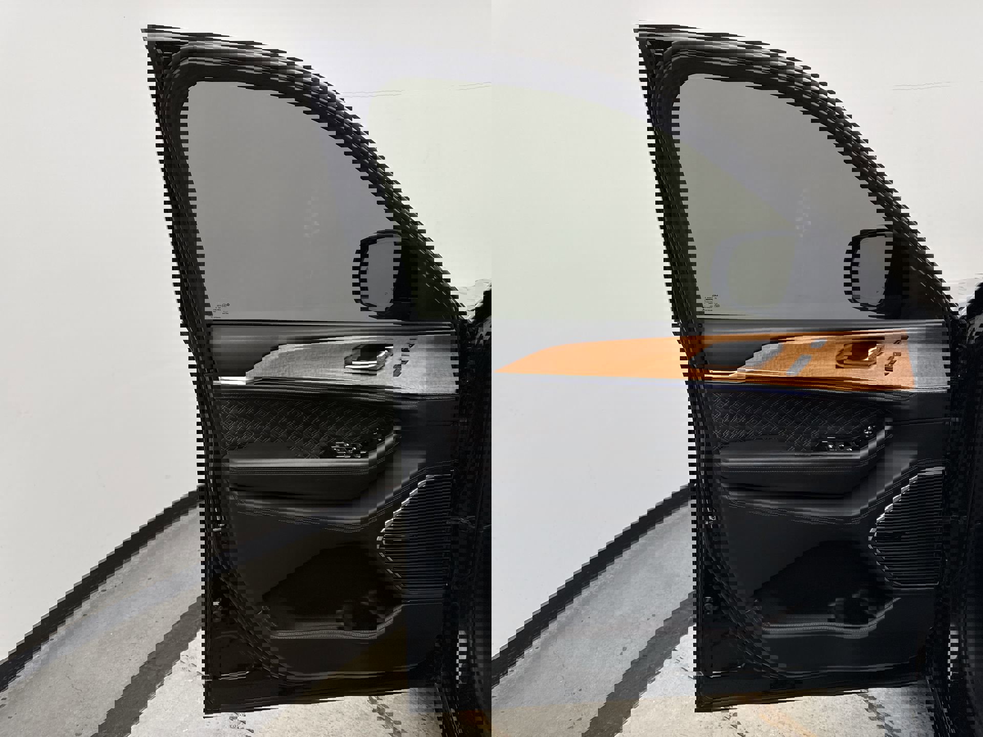 Used 2022 Jeep Grand Cherokee L Summit image 9