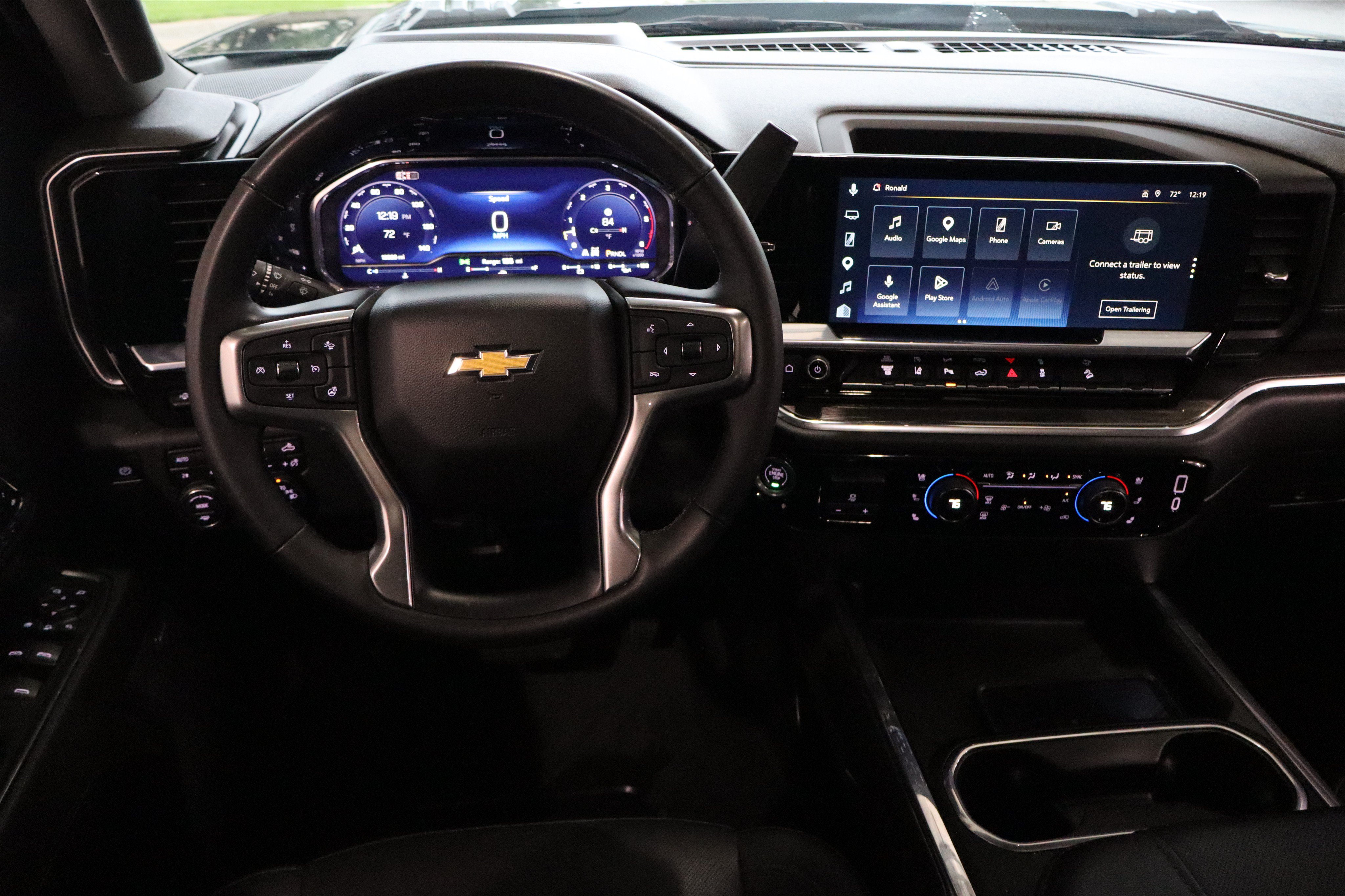 Used 2024 Chevrolet Silverado 3500 LTZ w/ LTZ Premium Package AWD/4WD image 17