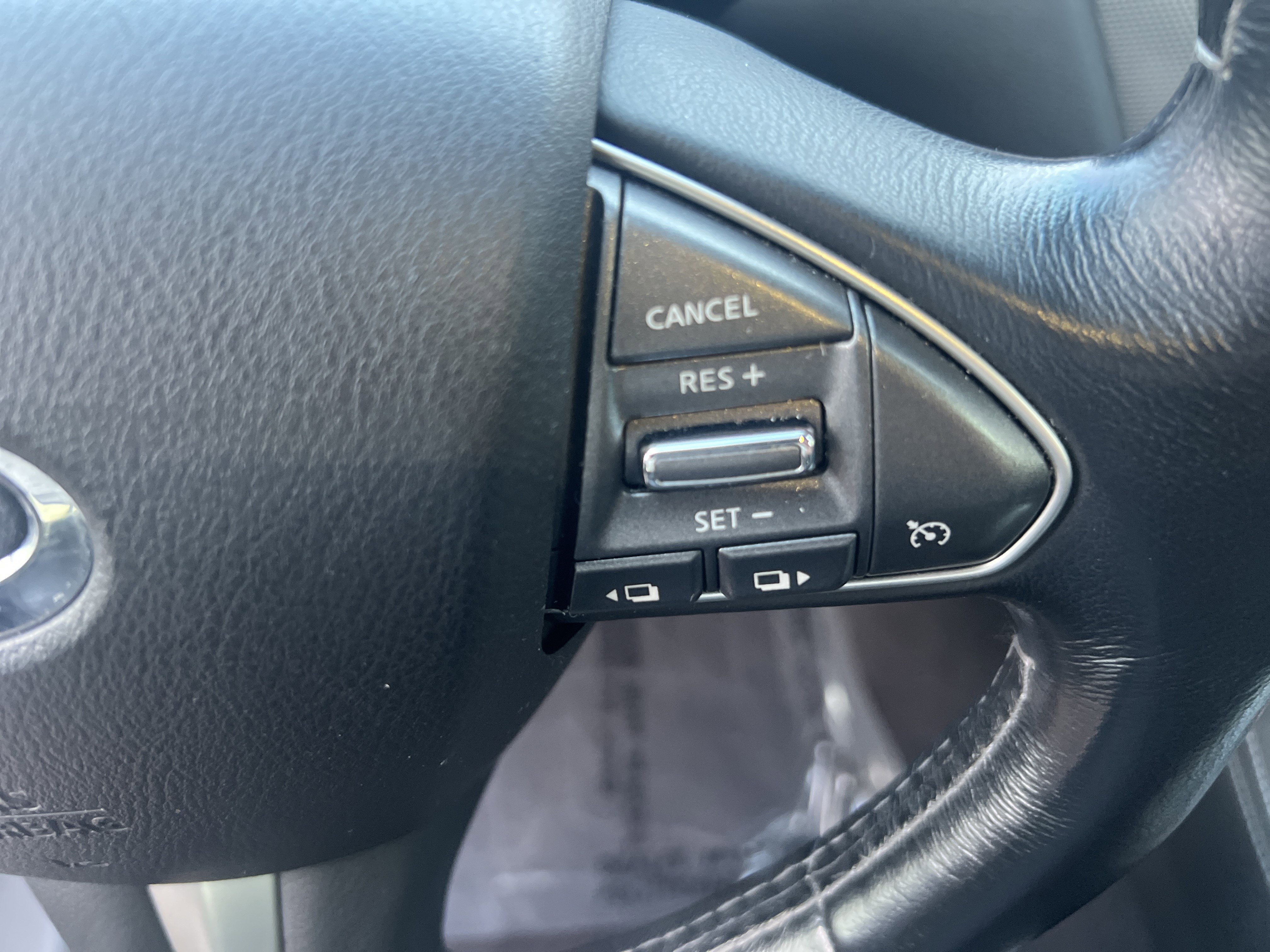 Used 2014 INFINITI Q50 Premium w/ All Weather Package image 13