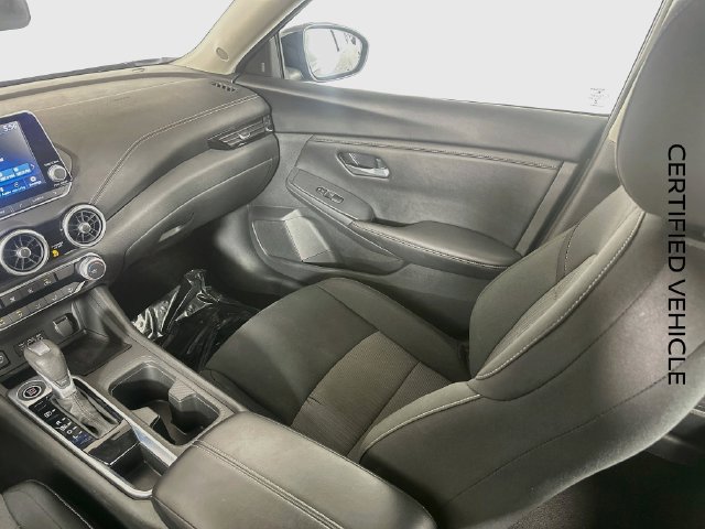 Certified 2025 Nissan Sentra SV FWD image 22