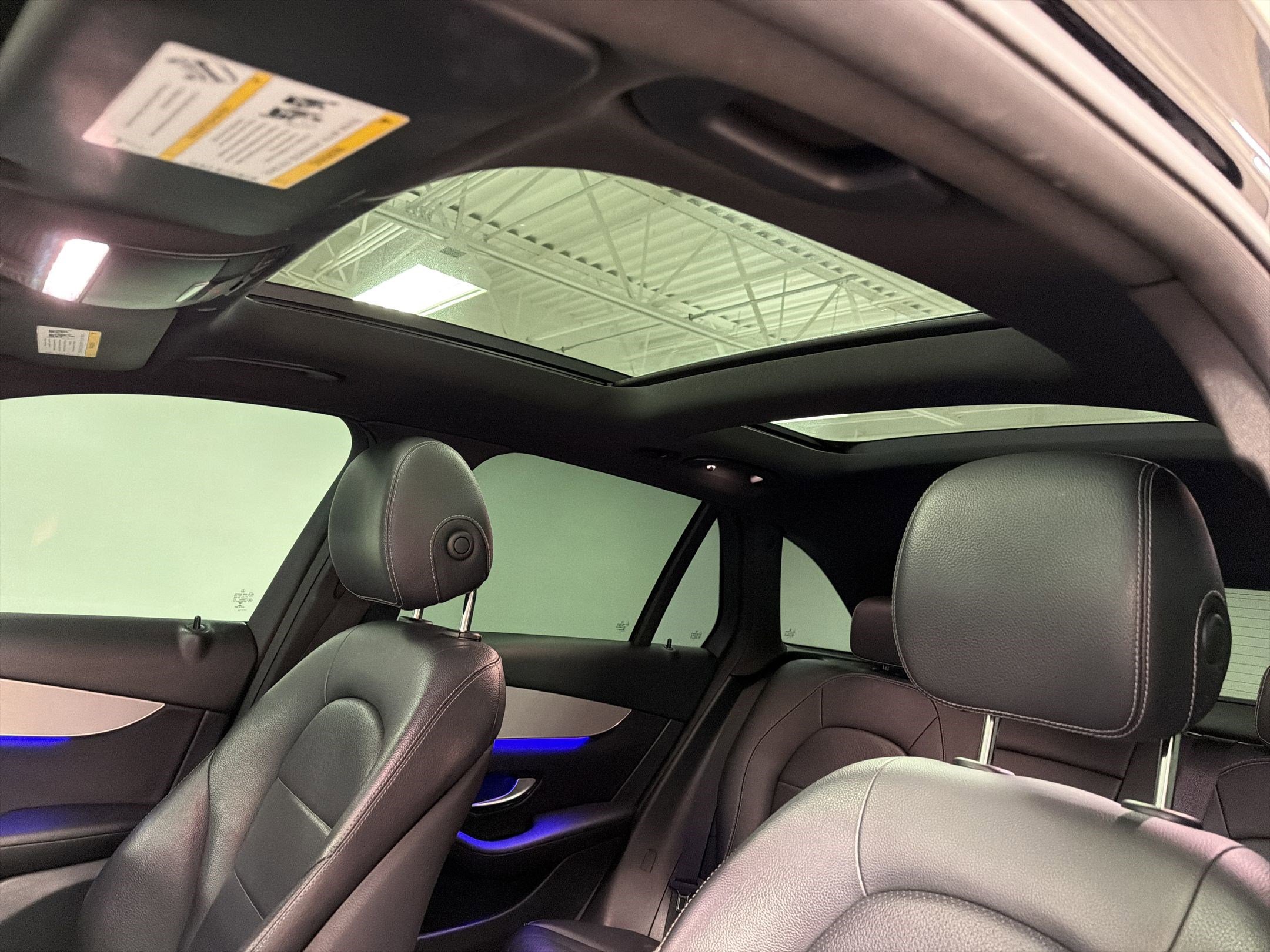 Used 2020 Mercedes-Benz GLC 300 image 15