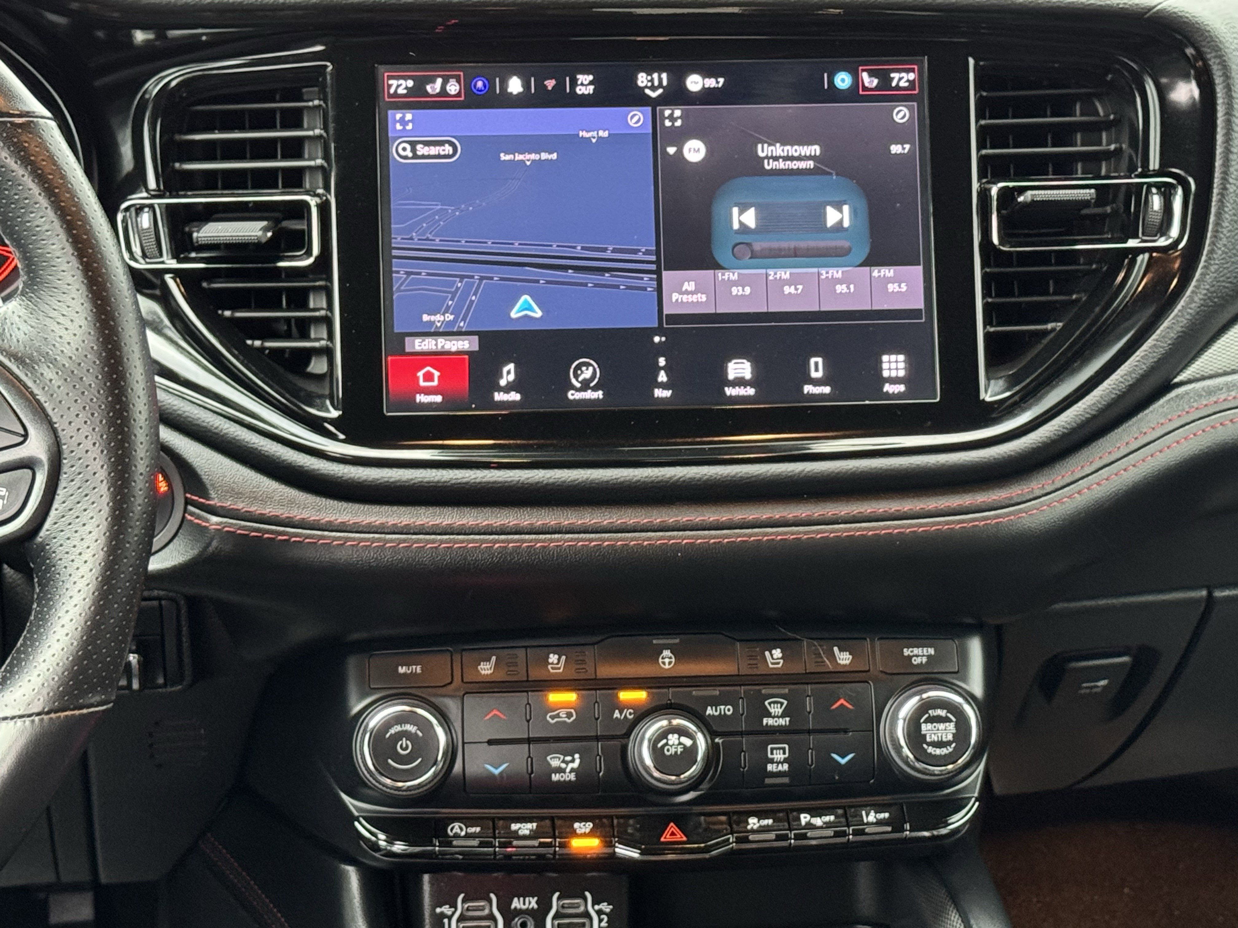 Used 2025 Dodge Durango GT AWD/4WD image 17