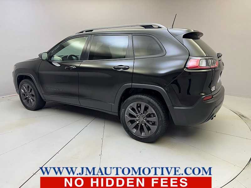 Used 2021 Jeep Cherokee Latitude Lux 80th Anniv w/ Quick Order Package 26U 80TH FWD image 3