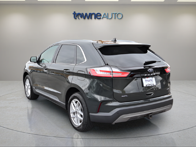 Certified 2024 Ford Edge SEL w/ Convenience Package AWD/4WD image 3