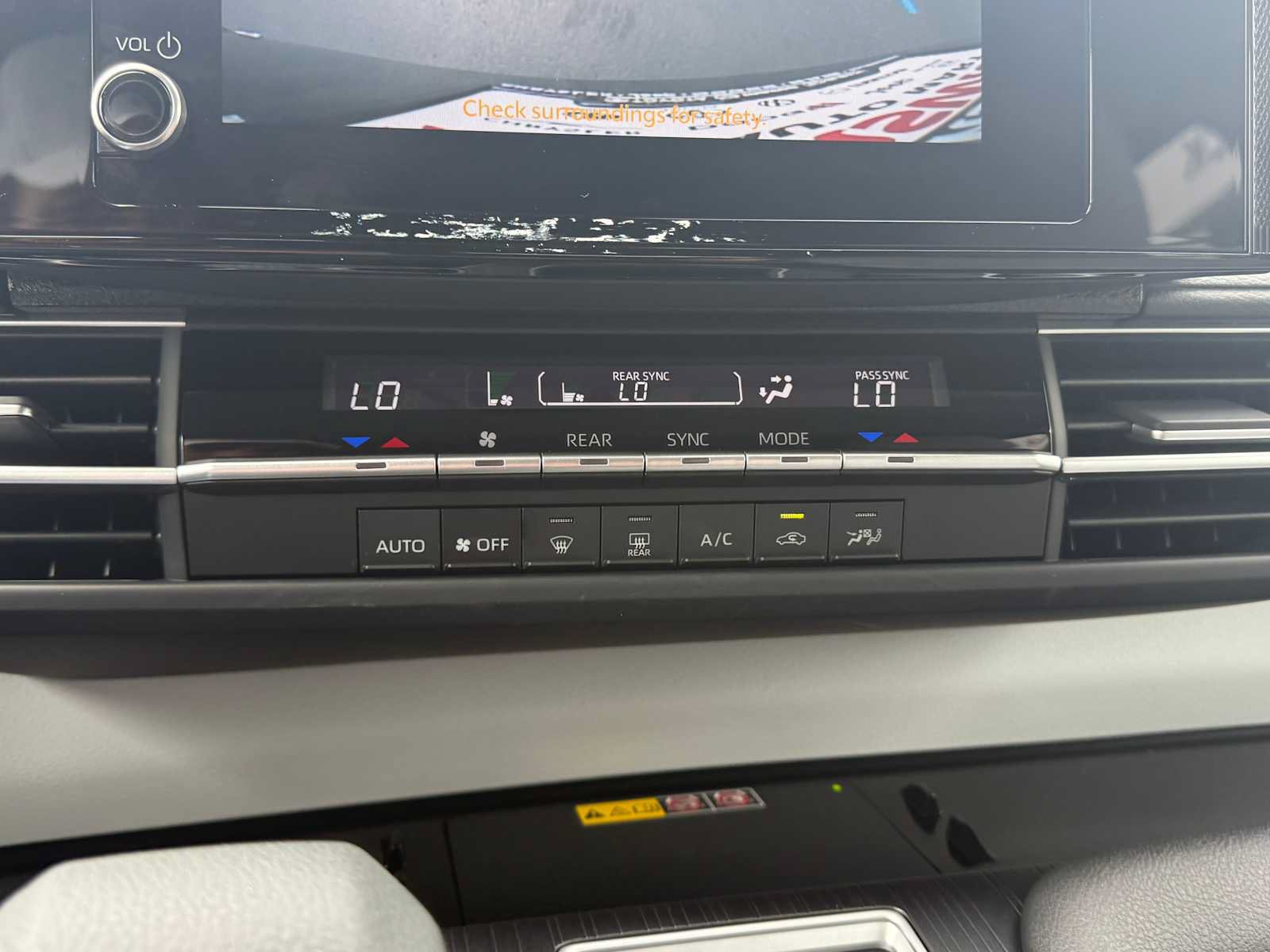 Certified 2026 Toyota Sienna LE AWD/4WD image 26
