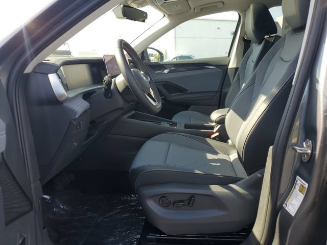 New 2026 Volkswagen Tiguan SE AWD/4WD image 17