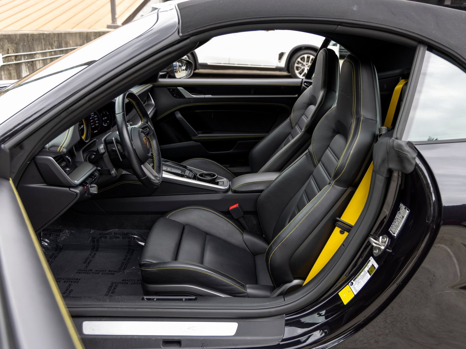Certified 2021 Porsche 911 Turbo S AWD/4WD image 31