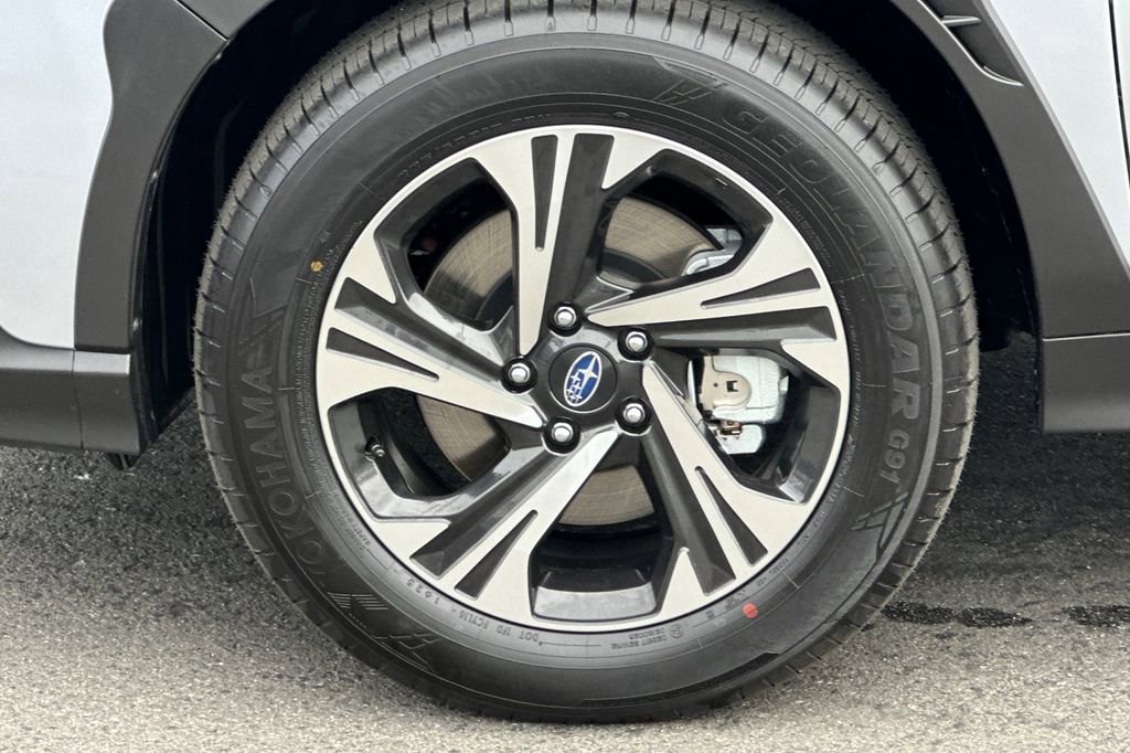 Certified 2025 Subaru Crosstrek 2.0i Premium image 31