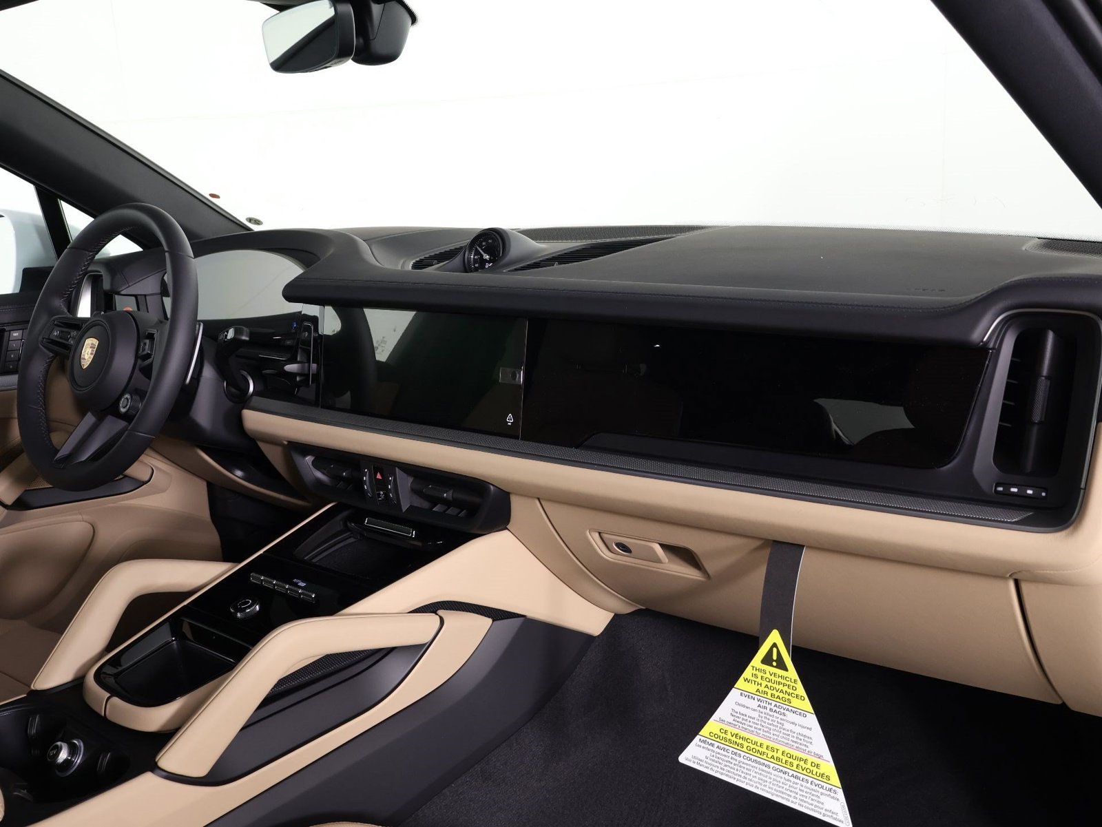 New 2026 Porsche Cayenne Coupe AWD/4WD image 15