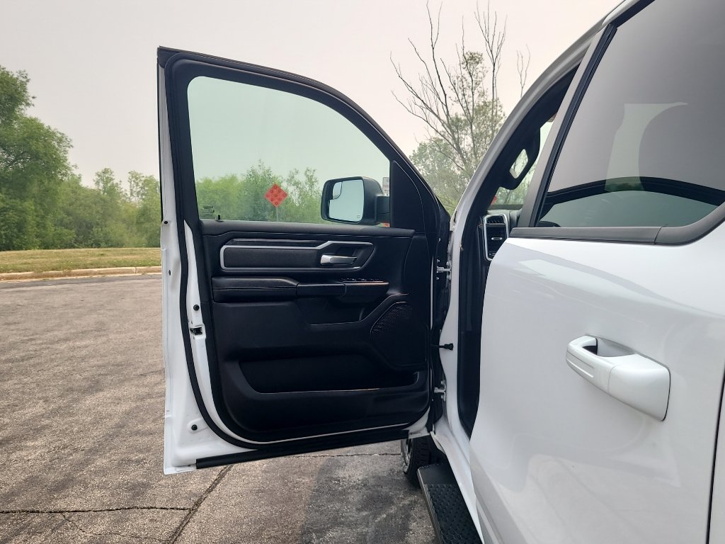 Used 2021 RAM 1500 Big Horn AWD/4WD image 10