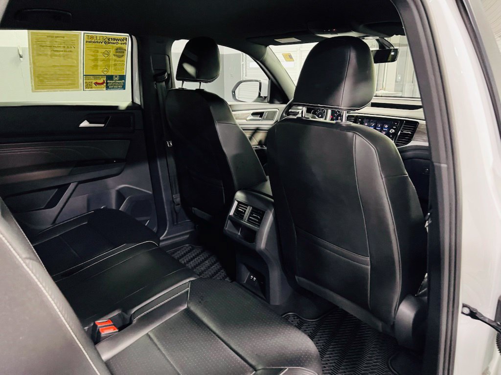 Used 2022 Volkswagen Atlas Cross Sport SE FWD image 28