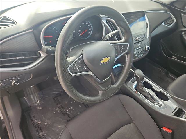 Used 2025 Chevrolet Malibu LT image 10